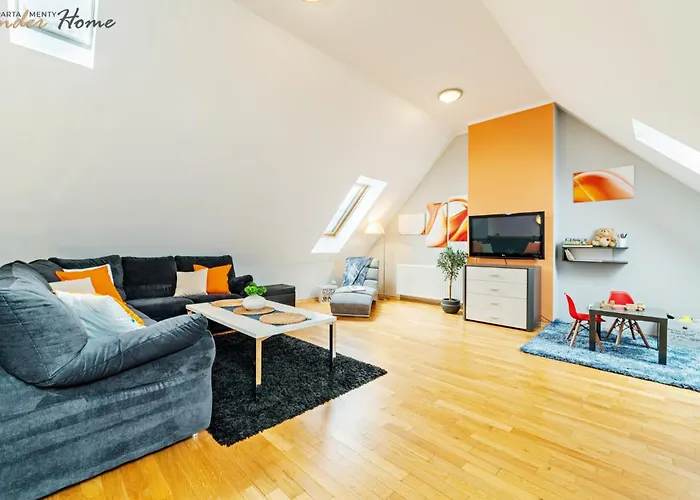 Karmel Blisko Stoku Narciarskiego Karpatka, Z Balkonem I Kominkiem Apartament