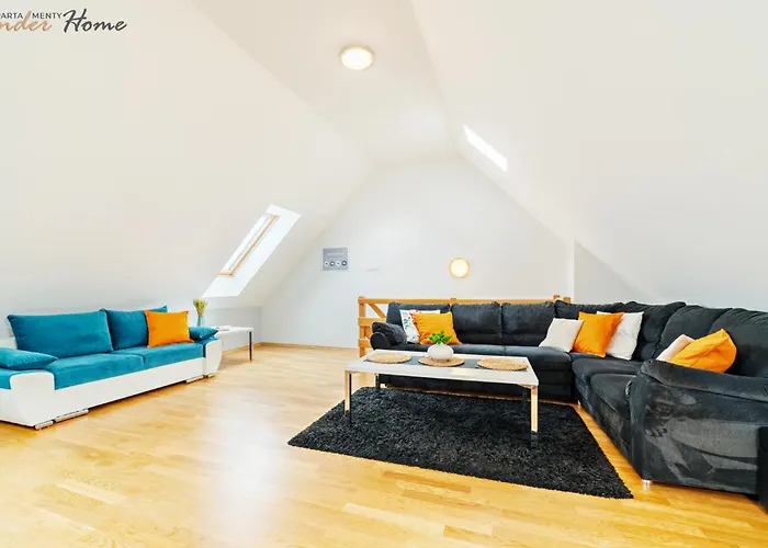 Karmel Blisko Stoku Narciarskiego Karpatka, Z Balkonem I Kominkiem Apartament *